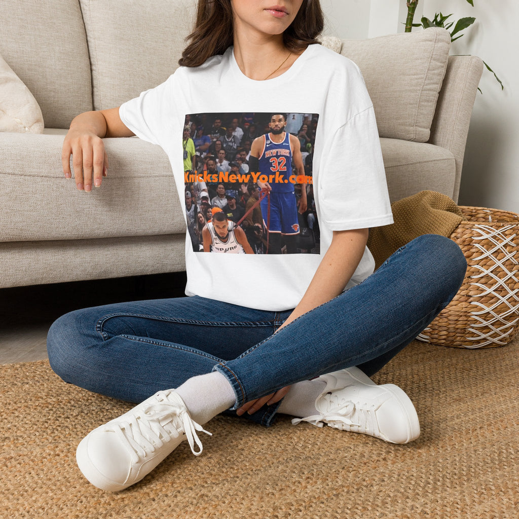 Knicks Dog Walk -Egg on Head